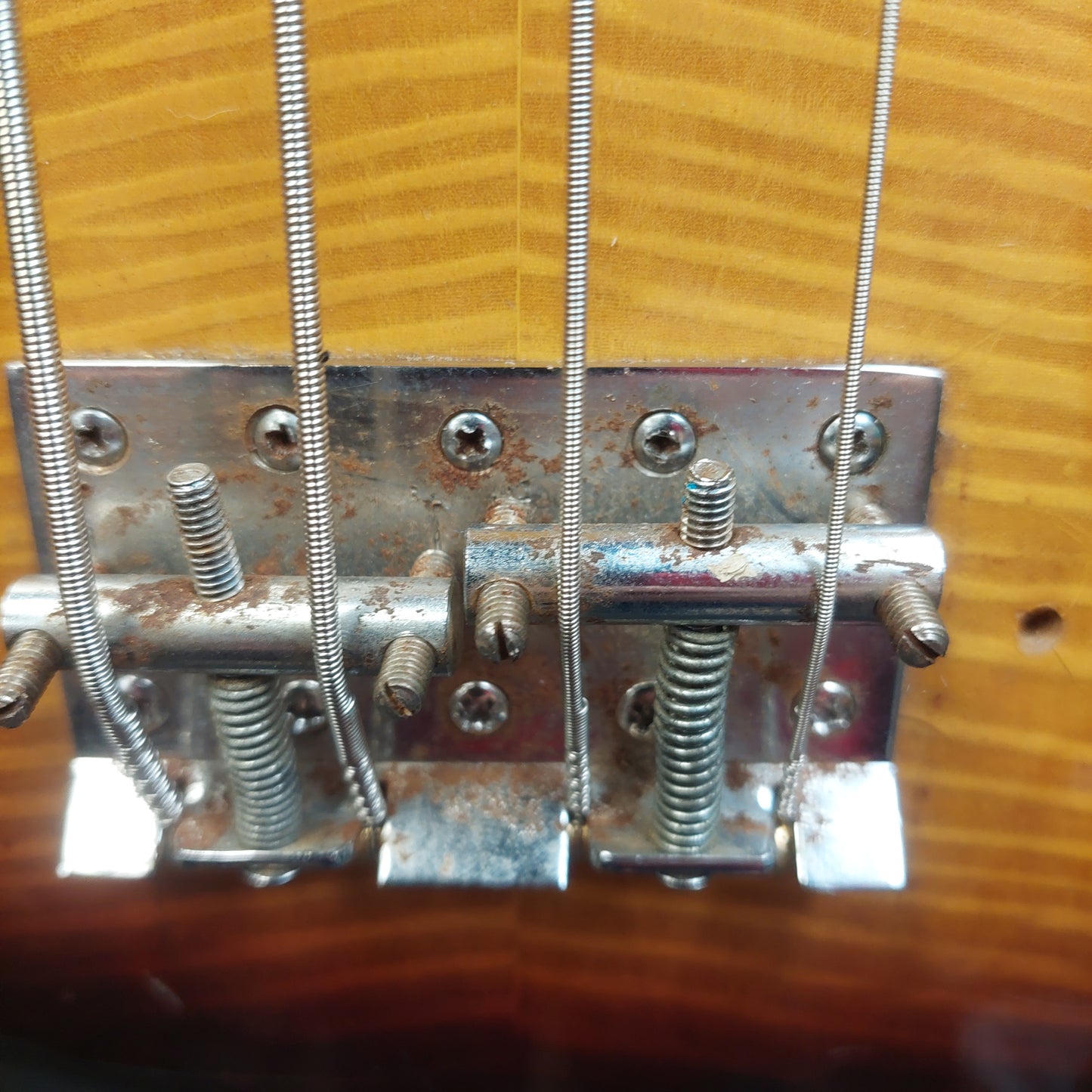 1960's Avalon "The Shaggs" AV-1B 4-String Bass Guitar - Tiger Maple Sunburst "Made In Japan"