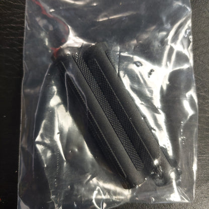 Kirlin 2606Mx2P, Molded 1/4" Mono - 1/4" Female Same - 2 Pack
