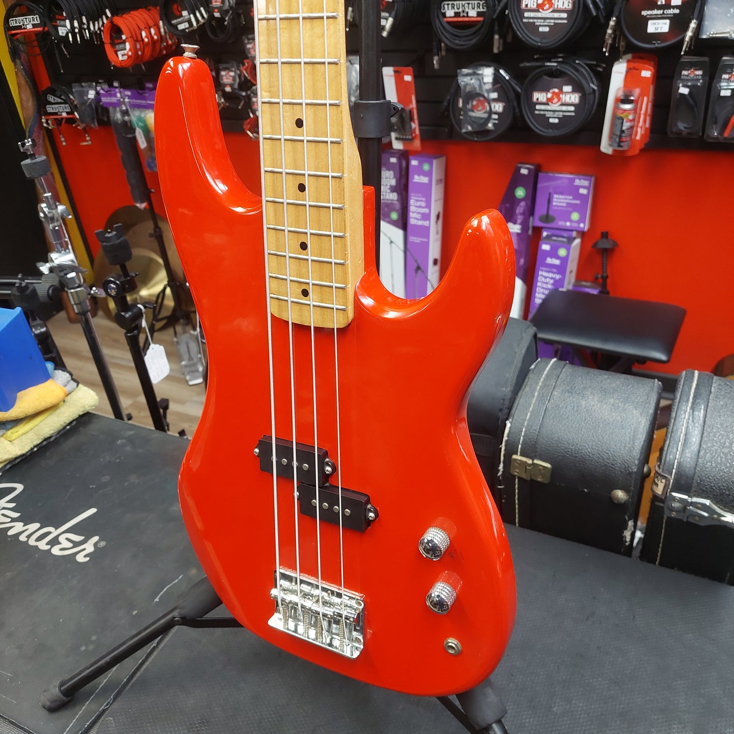 Cruise Created For VMI 4-String Bass - Red (USED)