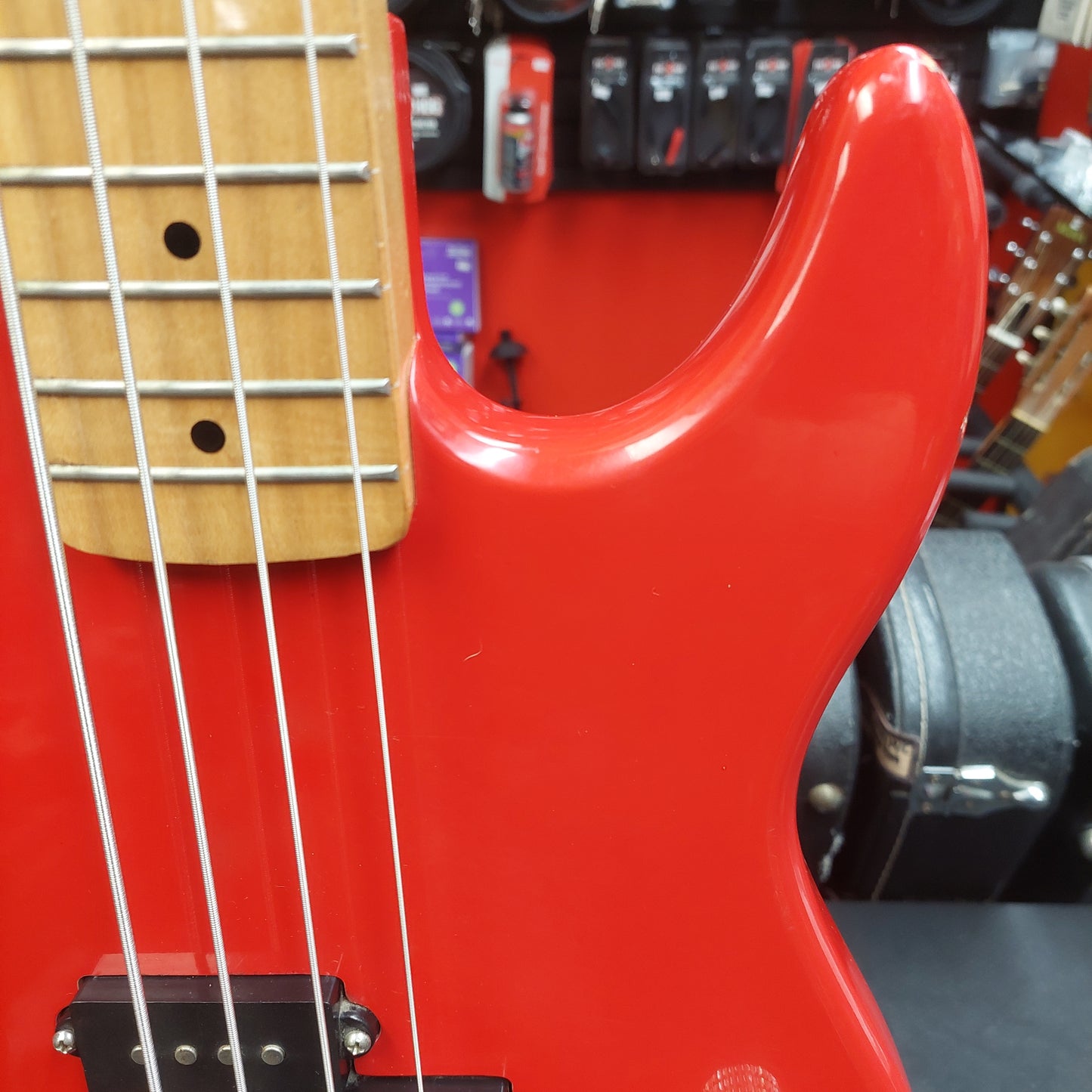 Cruise Created For VMI 4-String Bass - Red (USED)