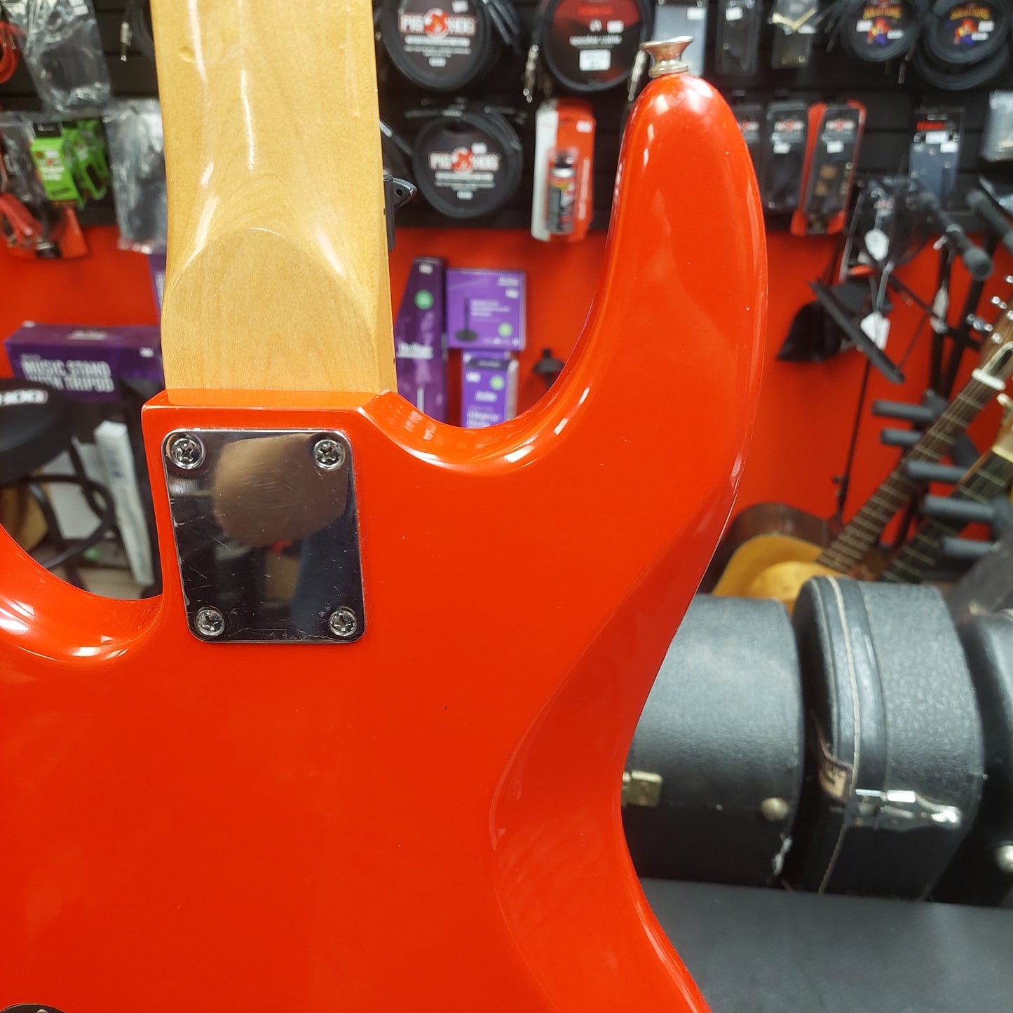 Cruise Created For VMI 4-String Bass - Red (USED)
