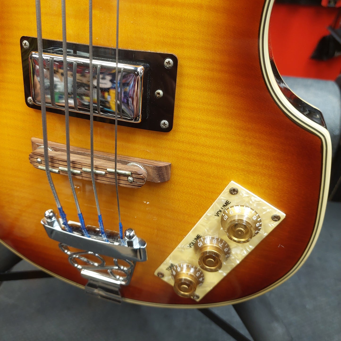 2008 Epiphone 4-String Viola Bass Guitar - Vintage Sunburst w/ Epiphone Hard Case SN# UC08042513
