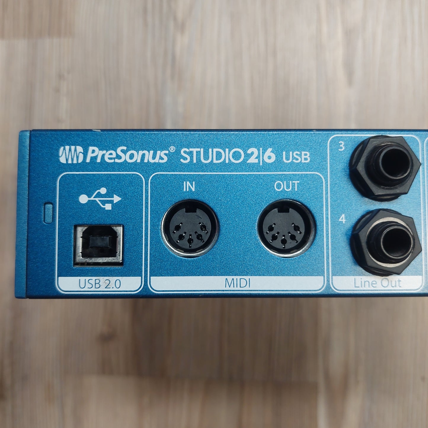 PreSonus STUDIO 2/6 24-bit / 192 kHz 2x4 USB 2.0 Recording System w/ Original Box (USED) SN# ST2E17118352