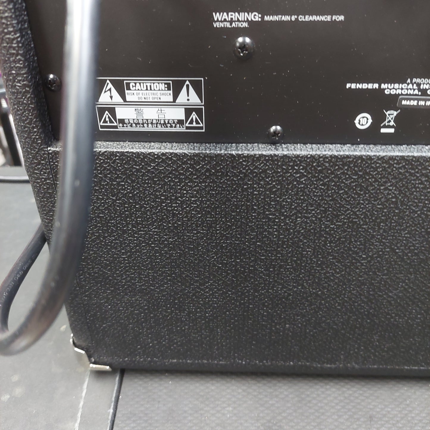 2019 Fender Rumble 15 Bass Amplifier 15 Watts, 1x8" Speaker SN# ICTC19508561