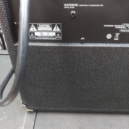 2019 Fender Rumble 15 Bass Amplifier 15 Watts, 1x8" Speaker SN# ICTC19508561