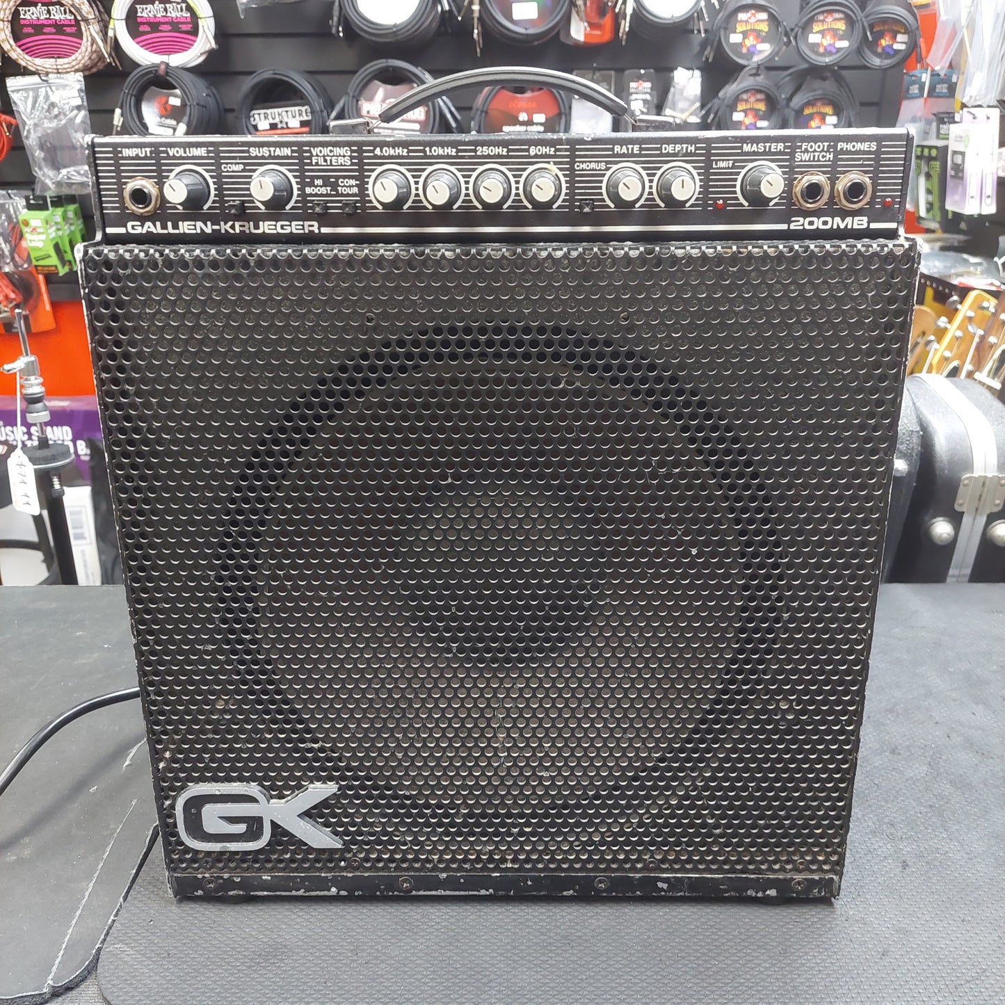 1980's Gallien-Krueger 200MB Series 1 Bass Combo Amplifier 100 Watts, 1x10" Speaker SN# 91237 "Sold As Is" Has Low Hum "Made In USA"