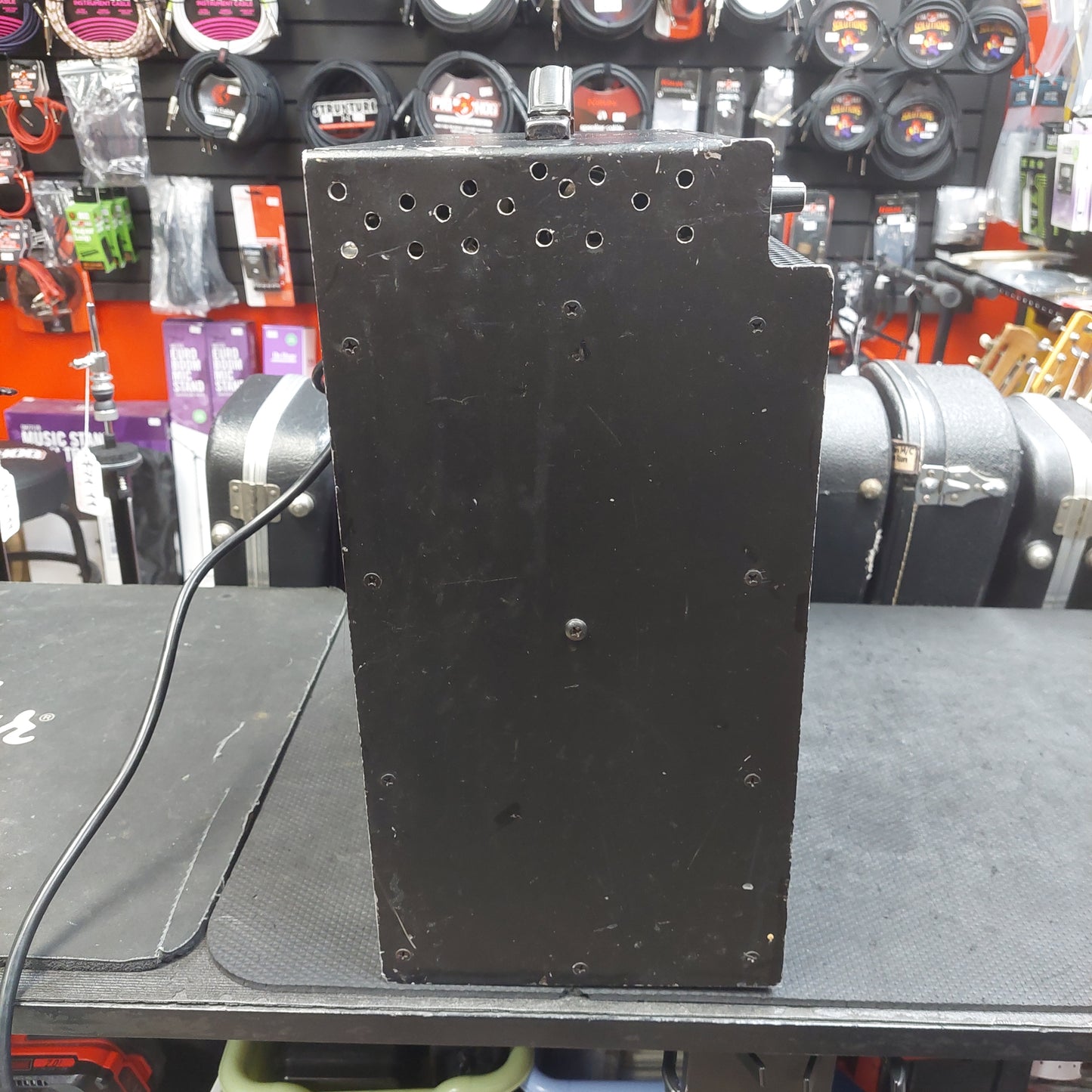 1980's Gallien-Krueger 200MB Series 1 Bass Combo Amplifier 100 Watts, 1x10" Speaker SN# 91237 "Sold As Is" Has Low Hum "Made In USA"