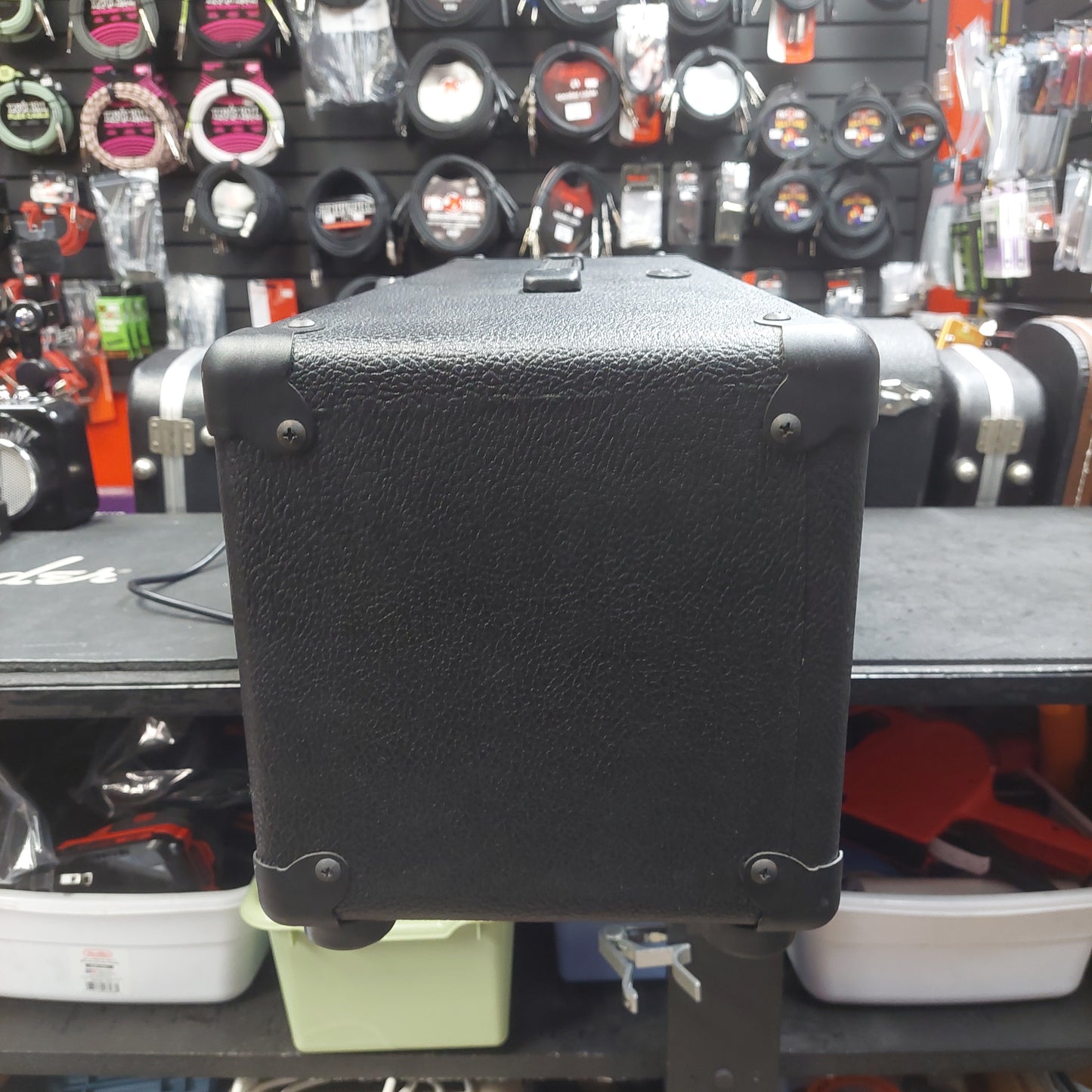 2000's Line 6 Flextone II HD 100 Watt Stereo Digital Modeling Guitar Amp Head (USED) SN# (21)FH21A5203000530 "Made In USA"