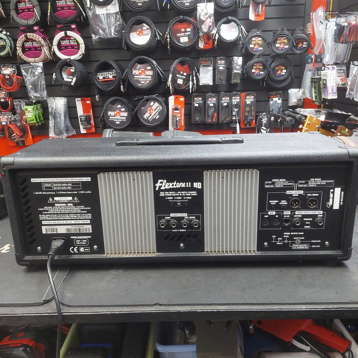 2000's Line 6 Flextone II HD 100 Watt Stereo Digital Modeling Guitar Amp Head (USED) SN# (21)FH21A5203000530 "Made In USA"