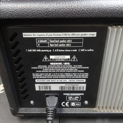 2000's Line 6 Flextone II HD 100 Watt Stereo Digital Modeling Guitar Amp Head (USED) SN# (21)FH21A5203000530 "Made In USA"