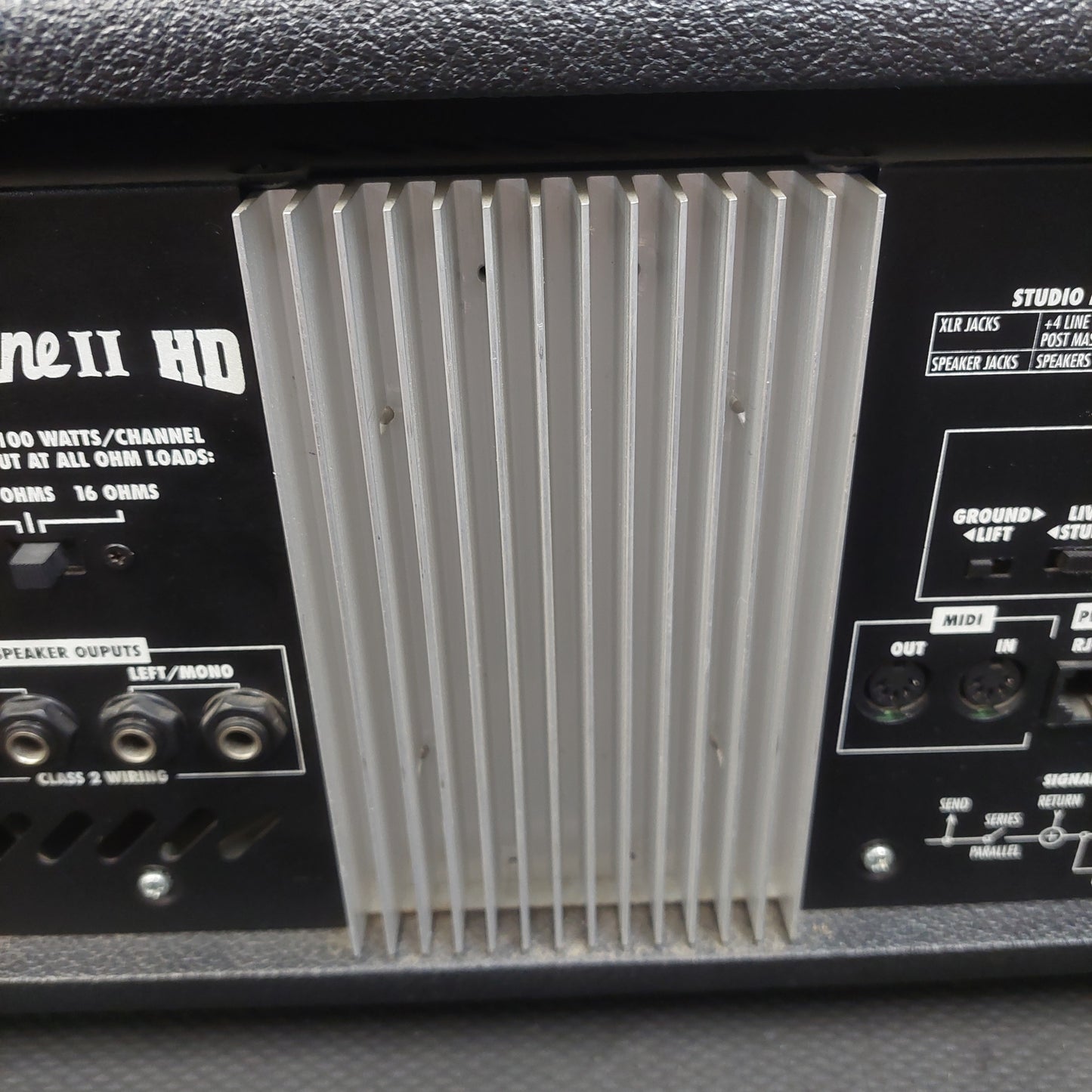 2000's Line 6 Flextone II HD 100 Watt Stereo Digital Modeling Guitar Amp Head (USED) SN# (21)FH21A5203000530 "Made In USA"