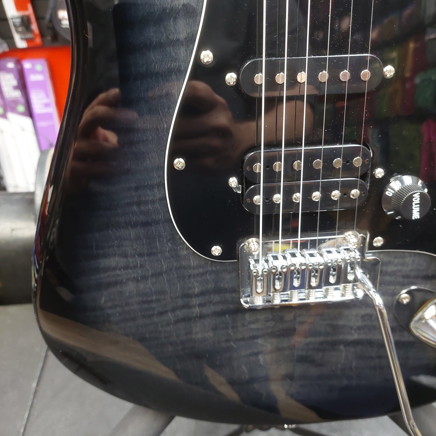 2022 Squire Affinity Series Stratocaster FMT HSS, Maple Fingerboard, Black Pickguard - Black Burst SN# CYKC22006870