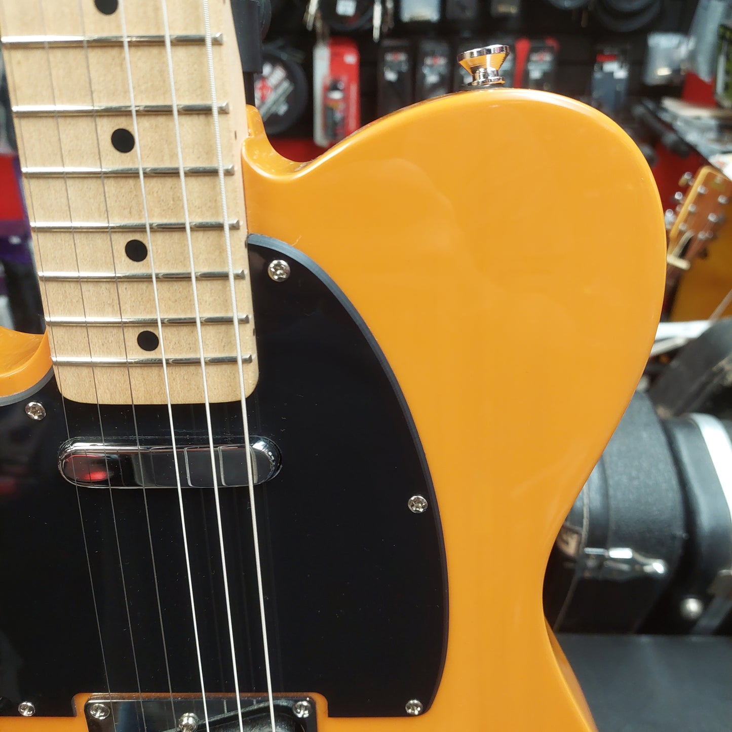 2018 Squier Affinity Series Telecaster Left-Handed, Maple Fingerboard - Butterscotch Blonde SN# ICS18305348