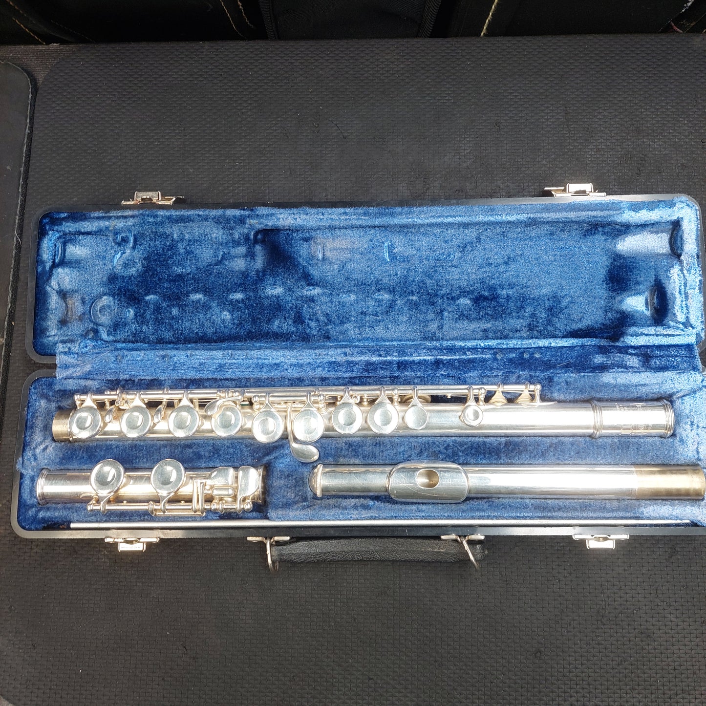 Bundy II The Selmer Company USA Flute w/ Hard Case (USED) SN# 599709