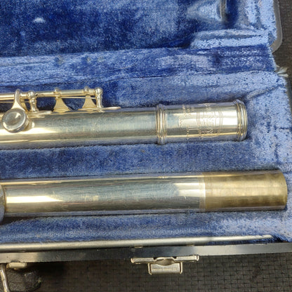 Bundy II The Selmer Company USA Flute w/ Hard Case (USED) SN# 599709