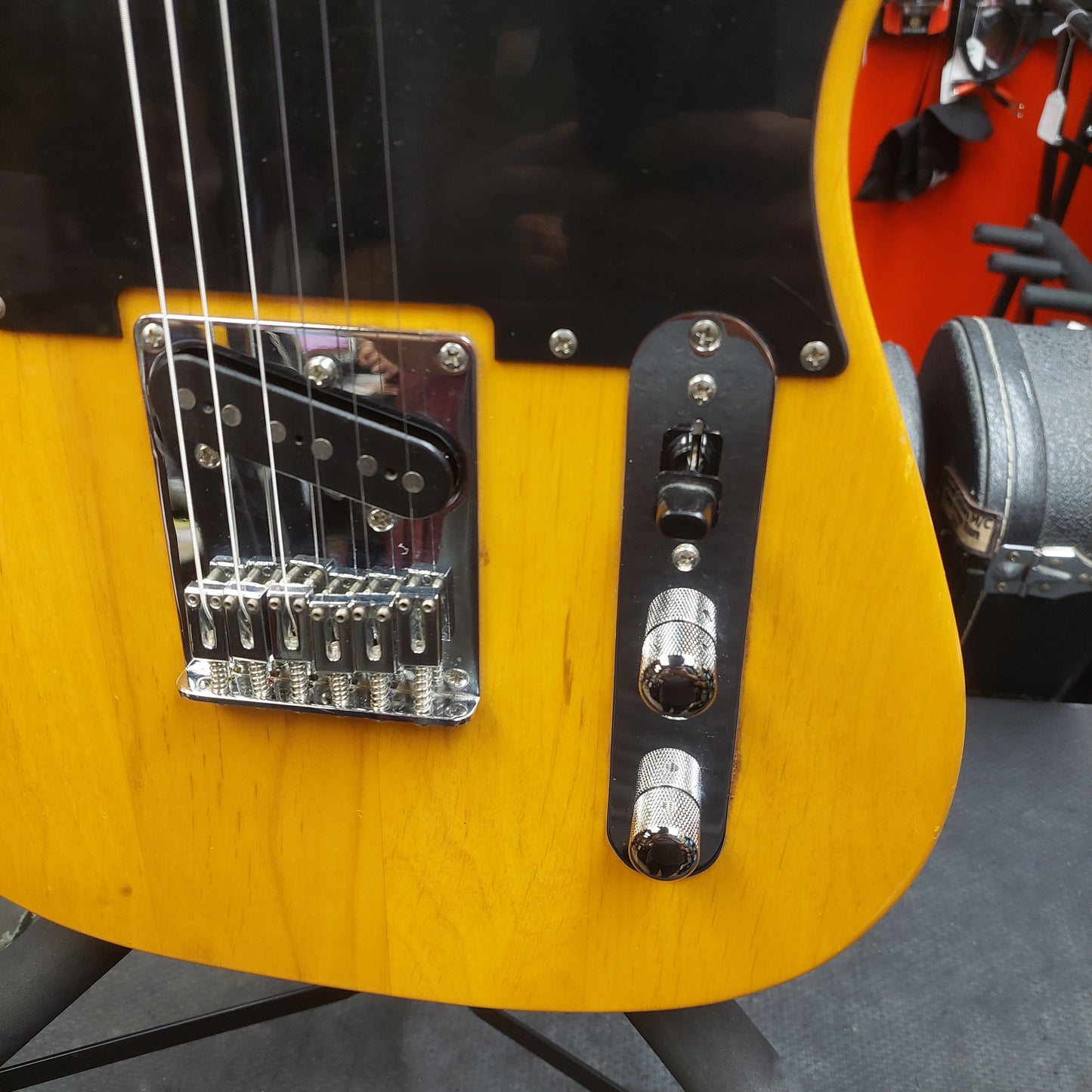2008 Squire Affinity Series Telecaster Maple Fingerboard - Butterscotch Blonde SN# CY08042262