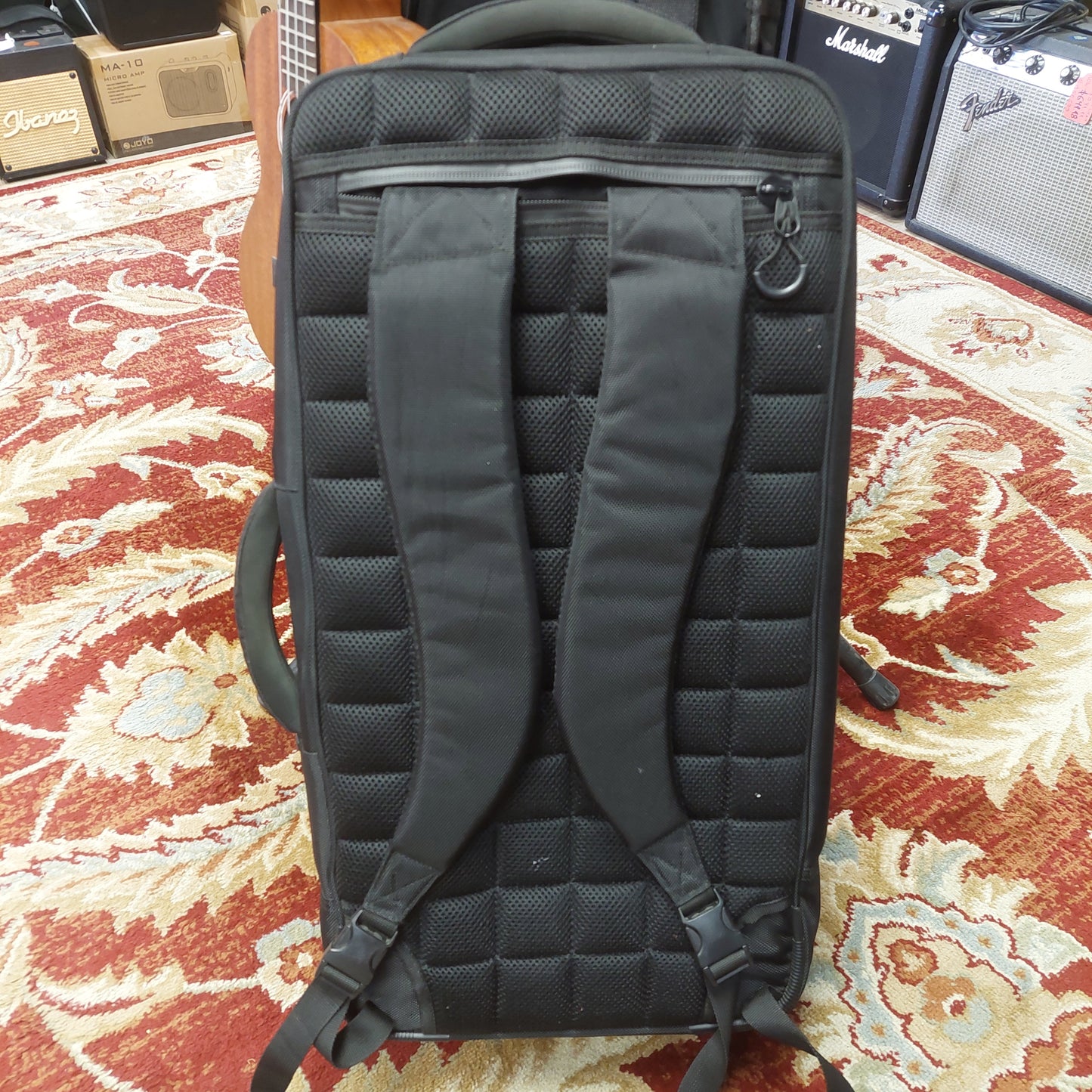 Line 6 Helix Backpack with Padded Handles - Black (USED)