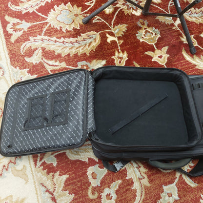 Line 6 Helix Backpack with Padded Handles - Black (USED)