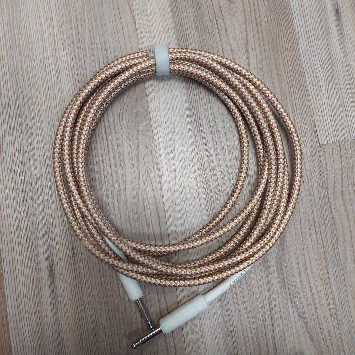 Woven Instrument Cable Straight To Straight 15 Feet - Gold & White Jacket (USED)