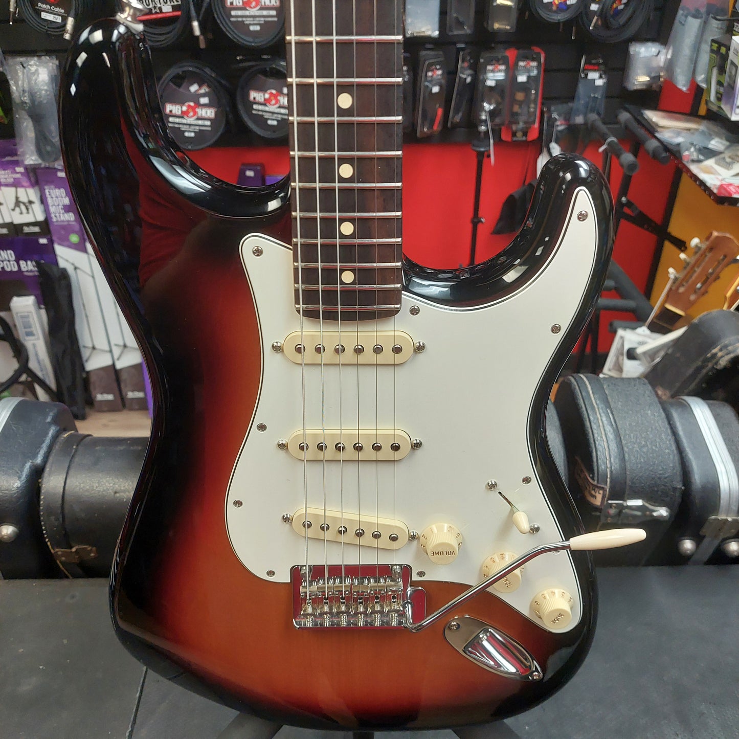 2025 Fender Player II Stratocaster, Rosewood Fingerboard, 3-Color Sunburst SN# MX25140501 "Made In Mexico