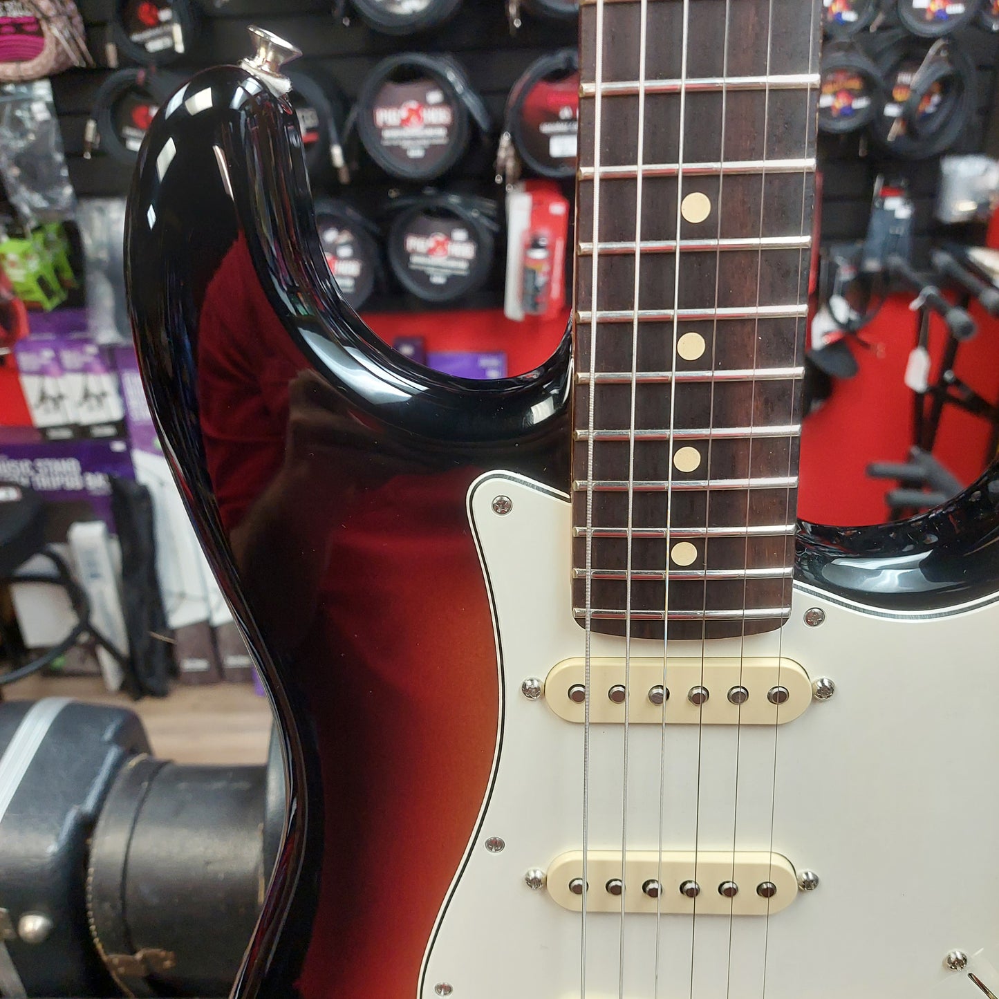 2025 Fender Player II Stratocaster, Rosewood Fingerboard, 3-Color Sunburst SN# MX25140501 "Made In Mexico