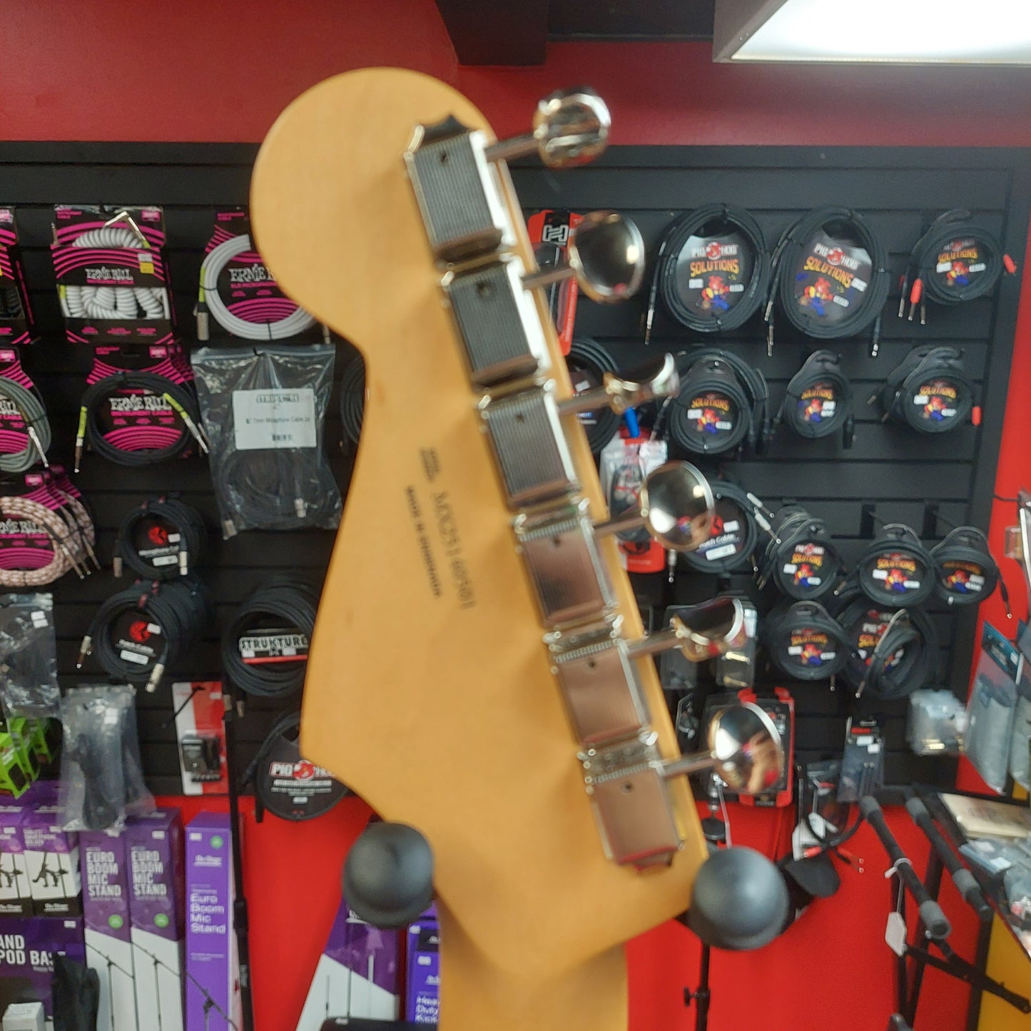 2025 Fender Player II Stratocaster, Rosewood Fingerboard, 3-Color Sunburst SN# MX25140501 "Made In Mexico
