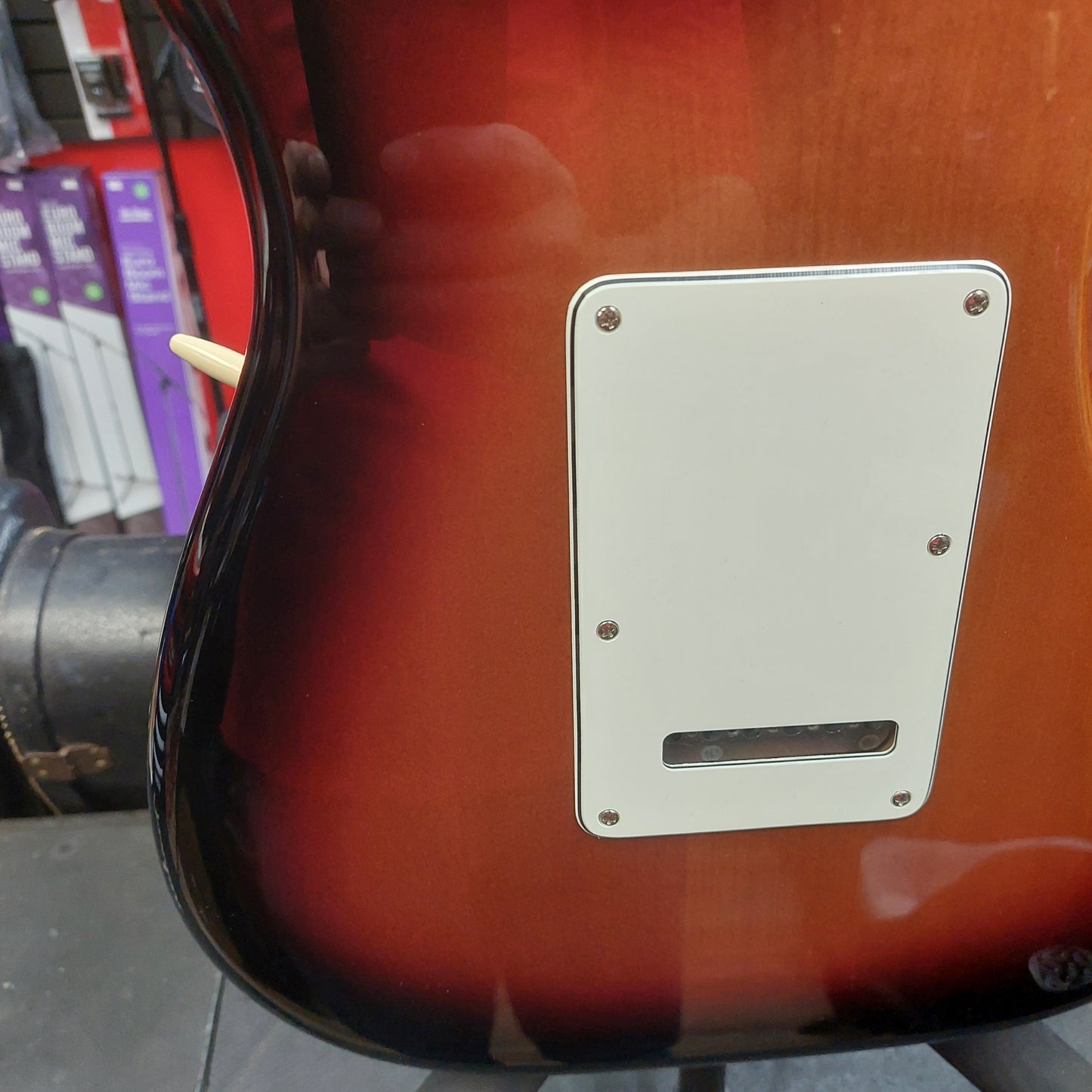2025 Fender Player II Stratocaster, Rosewood Fingerboard, 3-Color Sunburst SN# MX25140501 "Made In Mexico