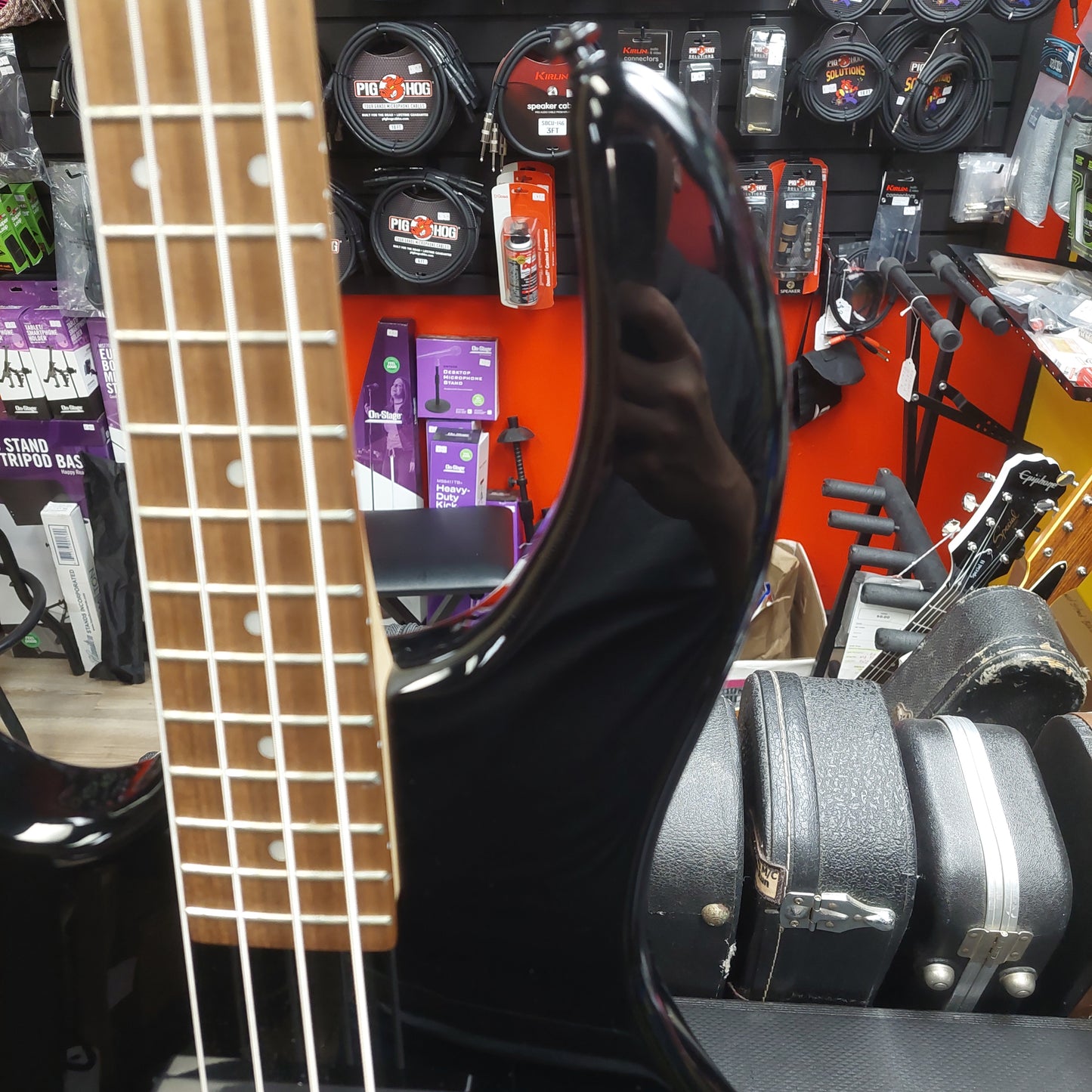 2021 Dean Edge 09 4-String Left Handed Electric Bass - Black Gloss SN# WSM2105A06.0355