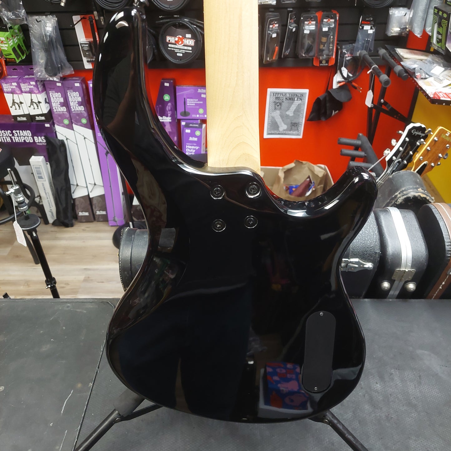 2021 Dean Edge 09 4-String Left Handed Electric Bass - Black Gloss SN# WSM2105A06.0355