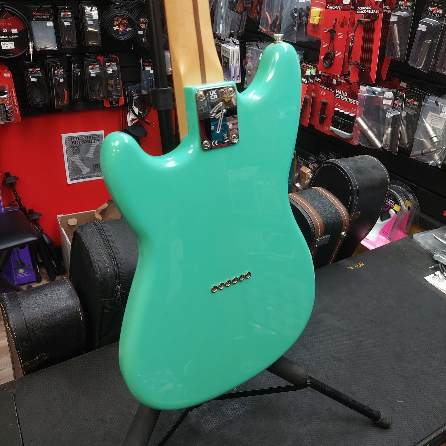 2021 Fender Player Duo Sonic, Pau Ferro Fingerboard, Sea Foam Green w/ Locking Tuners (USED) "Made In Mexico"