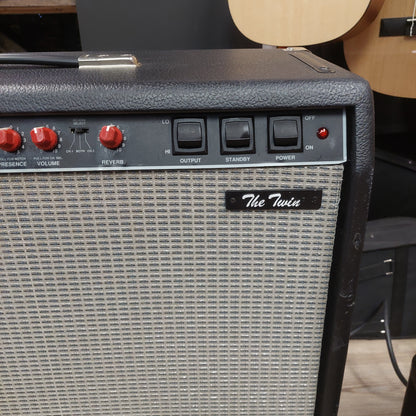 1990 Fender The Twin Red Knob LL66385 100-Watt, 2x12" Guitar Combo Amplifier SN# LO-289539 "Made In USA"