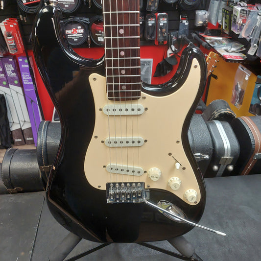 1997 Squire Affinity Stratocaster Electric Guitar - Black SN# NC754194