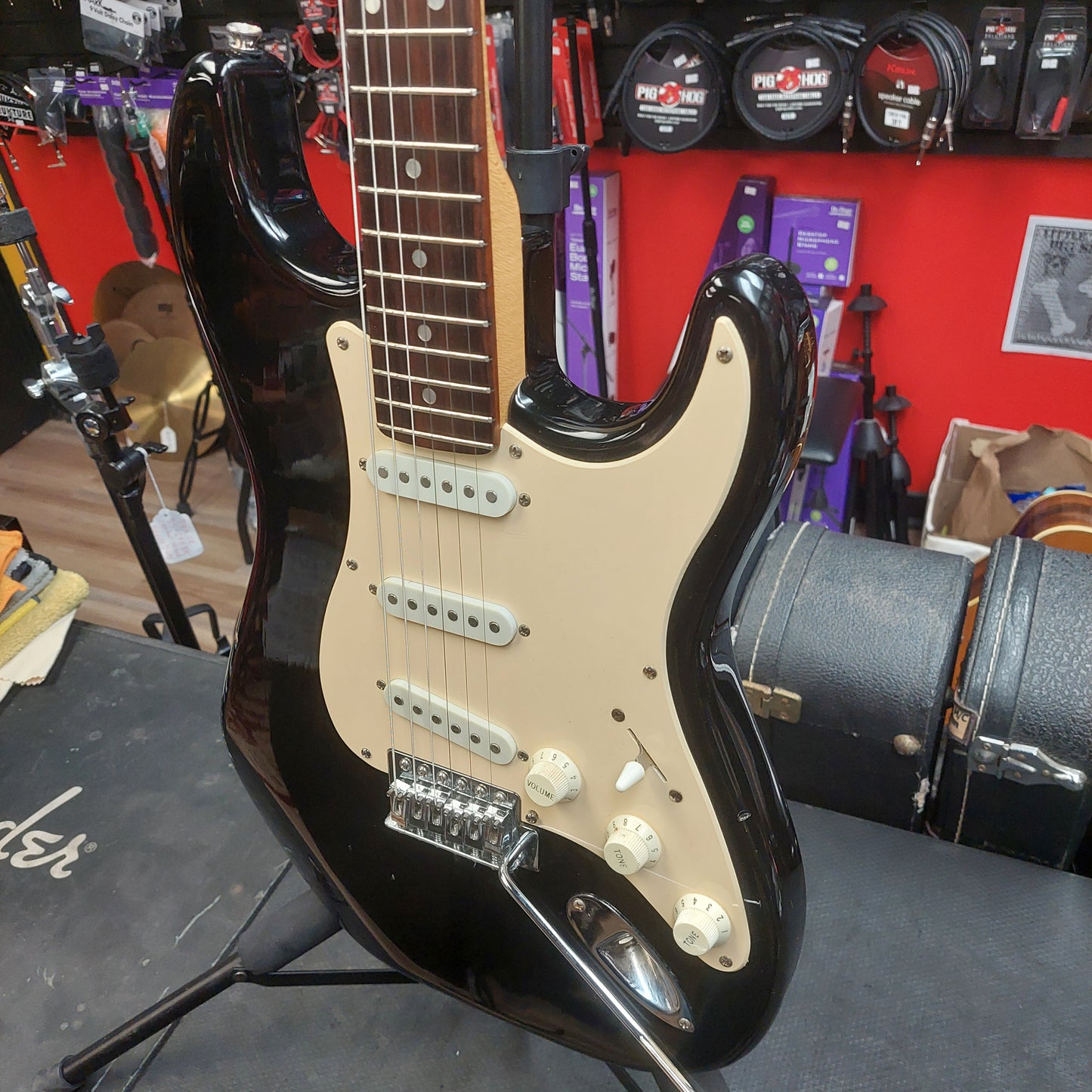 1997 Squire Affinity Stratocaster Electric Guitar - Black SN# NC754194