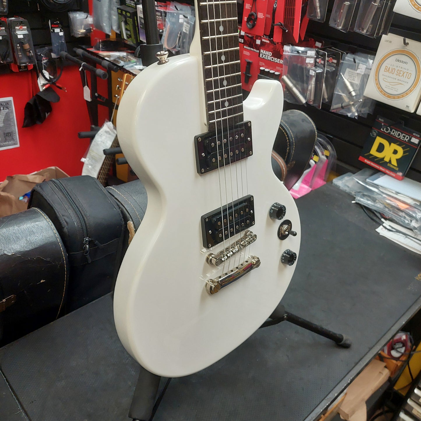 2011 Epiphone Special Model II Electric Guitar - White SN# 1103130711