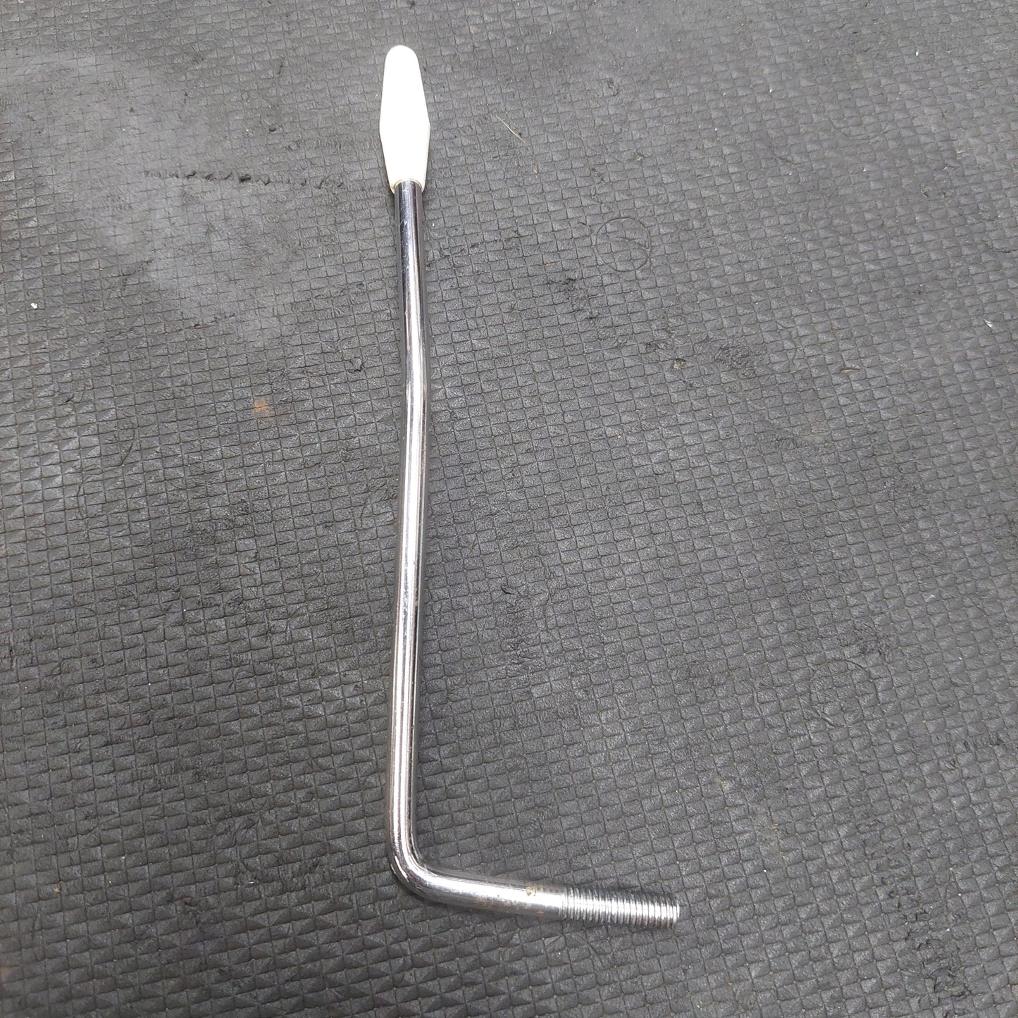 Tremolo Arm 6mm - Chrome (USED)