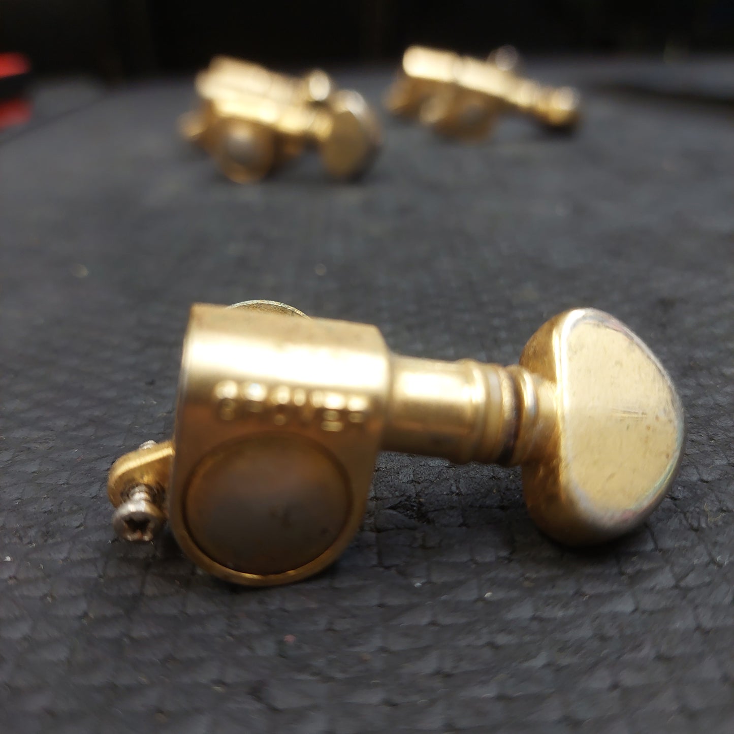 Grover Electric Guitar Tuners Full Set - Gold Plated