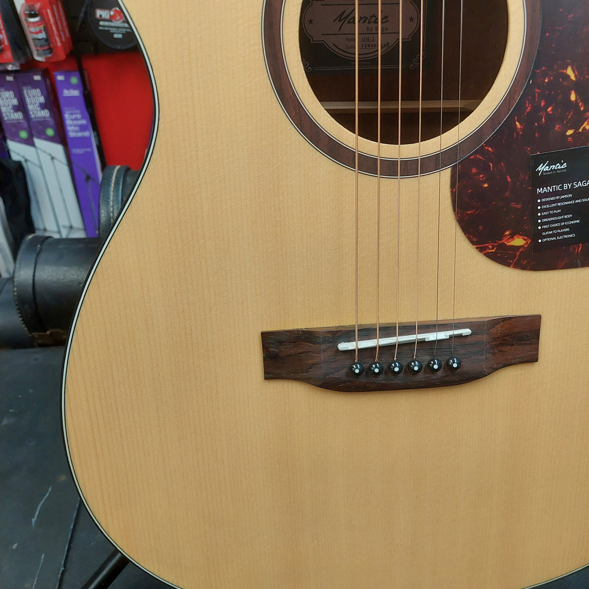 Mantic OM-1 Grand Auditorium Acoustic Guitar - Natural
