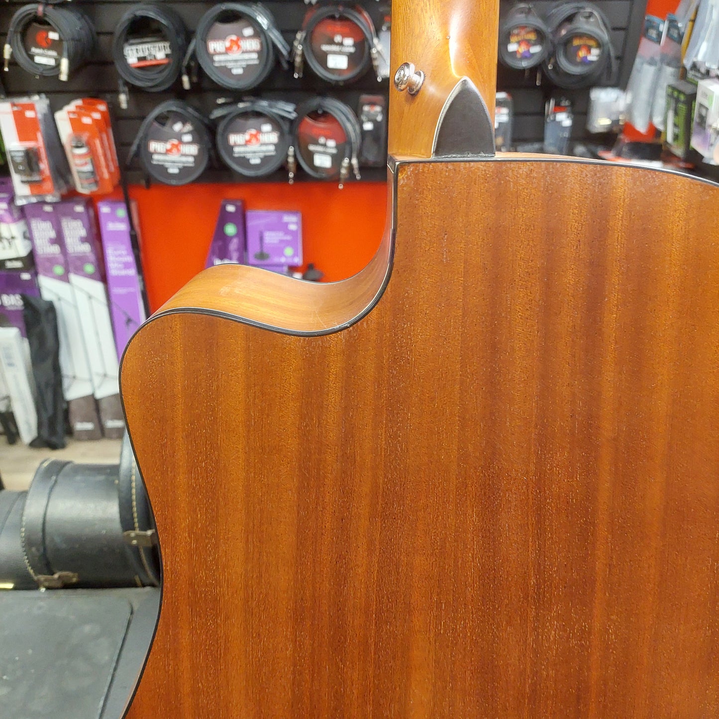 Mantic AG-380C Dreadnought Cutaway Acoustic Guitar - Satin Mahogany