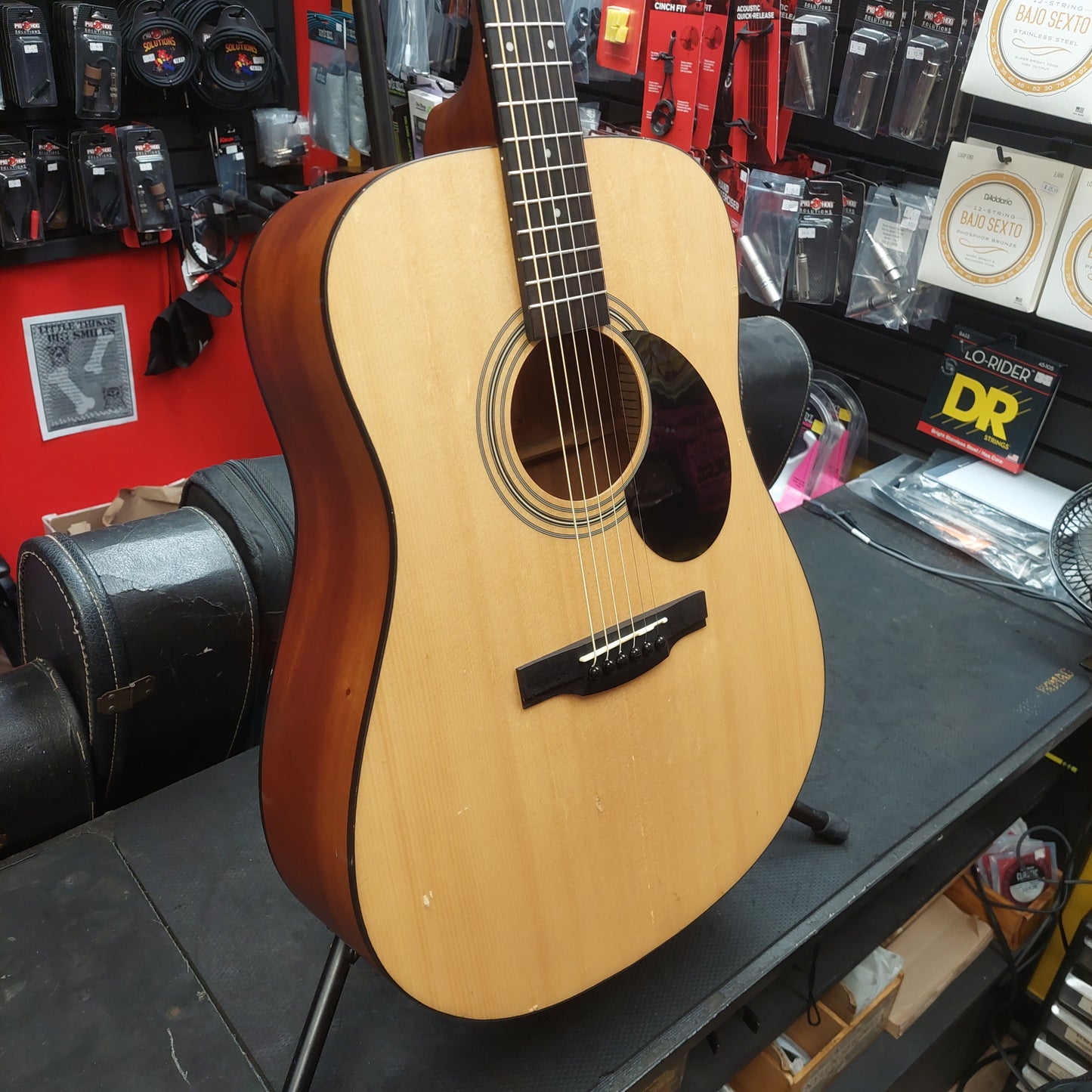 2019 Jasmine S35-U Acoustic Guitar - Natural SN# SI19050866 "Sold As Is" (Has Slightly Lifting Bridge No Warranty)