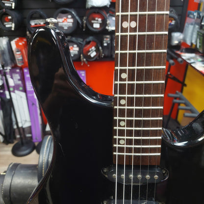 1998 Washburn Maverick Series BT-4/BK Electric Guitar w/ Grover Tuners - Black SN# I801120599