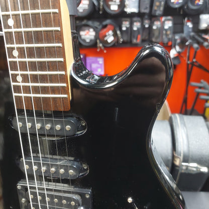1998 Washburn Maverick Series BT-4/BK Electric Guitar w/ Grover Tuners - Black SN# I801120599