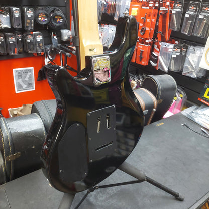 1998 Washburn Maverick Series BT-4/BK Electric Guitar w/ Grover Tuners - Black SN# I801120599
