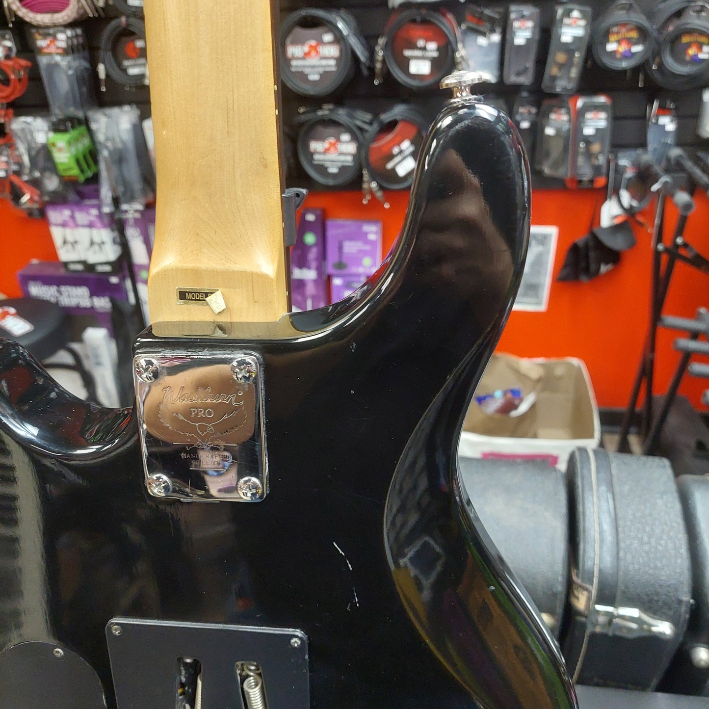 1998 Washburn Maverick Series BT-4/BK Electric Guitar w/ Grover Tuners - Black SN# I801120599