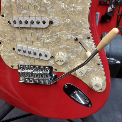 1994 Fender Standard Stratocaster Rosewood Fingerboard - Torino Red SN# FN203686