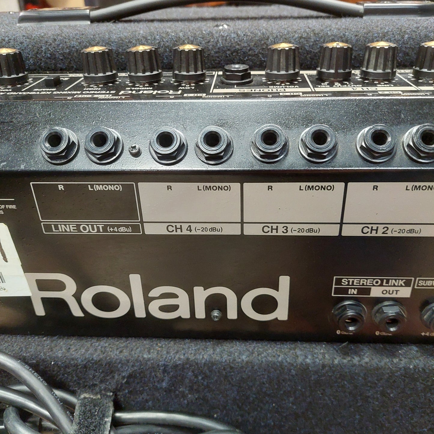 2010's Roland KC-350 Keyboard Amp, 12” Speaker - 180 Watts "Made In China" SN# AV61432