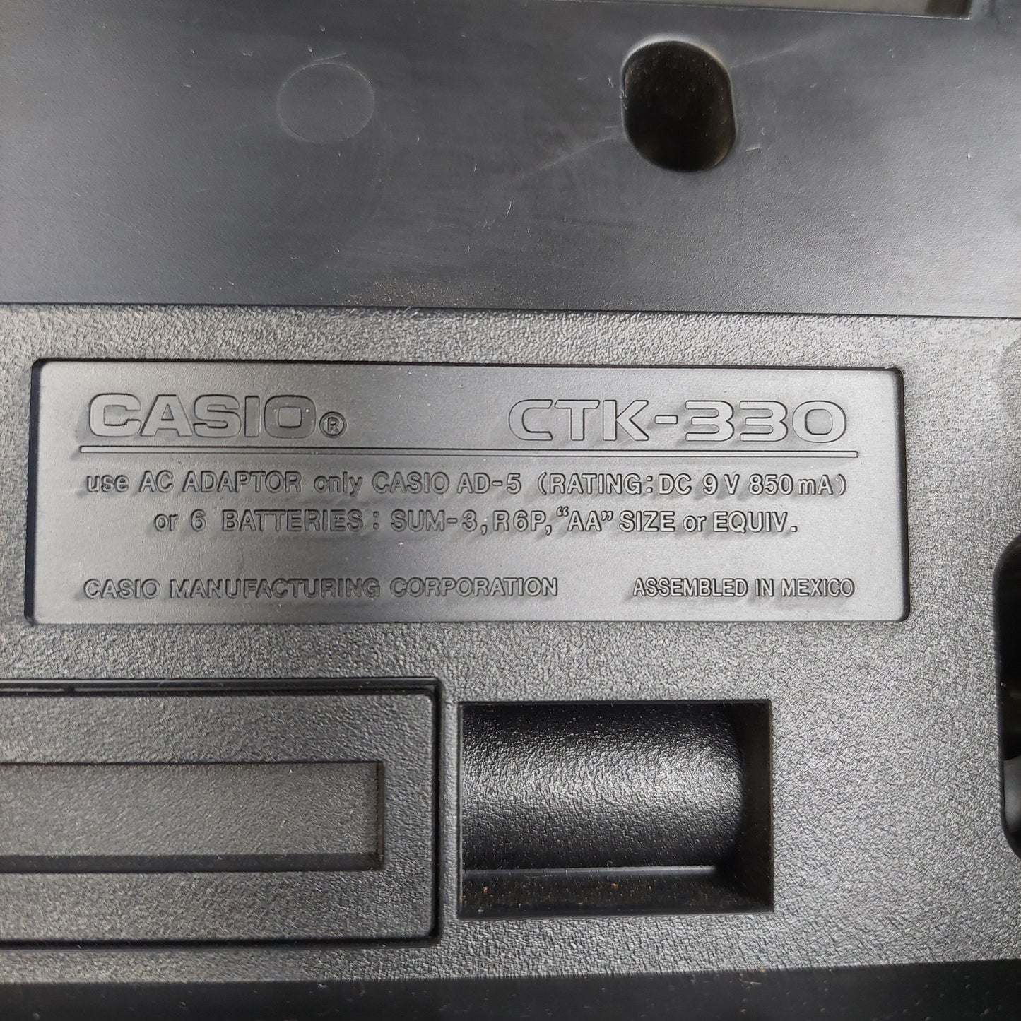 CASIO CTK-330 49-Key Electronic Keyboard (USED) w/ Power Supply (USED)