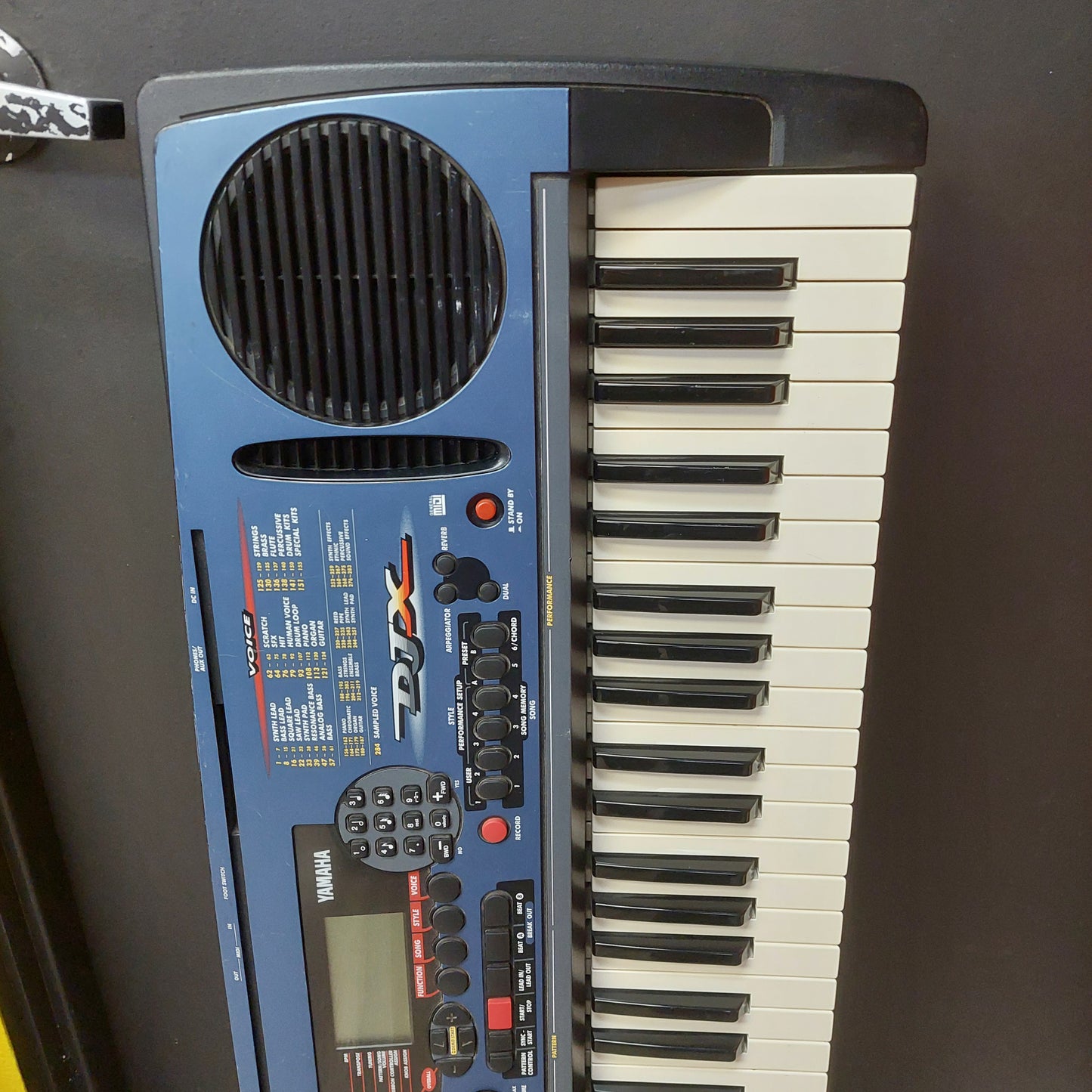1999 Yamaha DJX (PSR-D1) 61-Key Synthesizer Keyboard w/ Power supply (USED) SN# 9900015