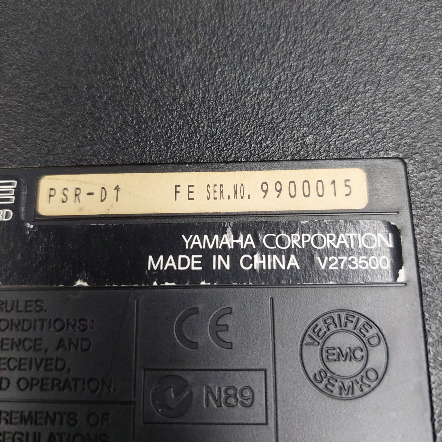 1999 Yamaha DJX (PSR-D1) 61-Key Synthesizer Keyboard w/ Power supply (USED) SN# 9900015