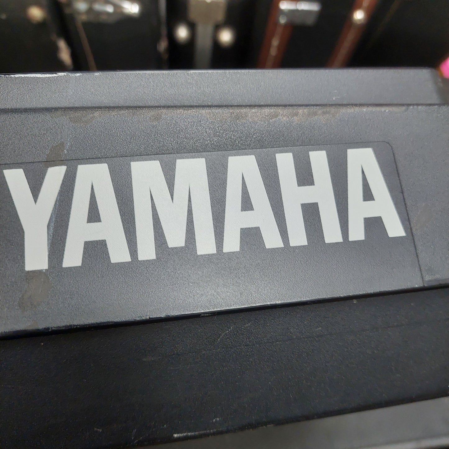 1999 Yamaha DJX (PSR-D1) 61-Key Synthesizer Keyboard w/ Power supply (USED) SN# 9900015
