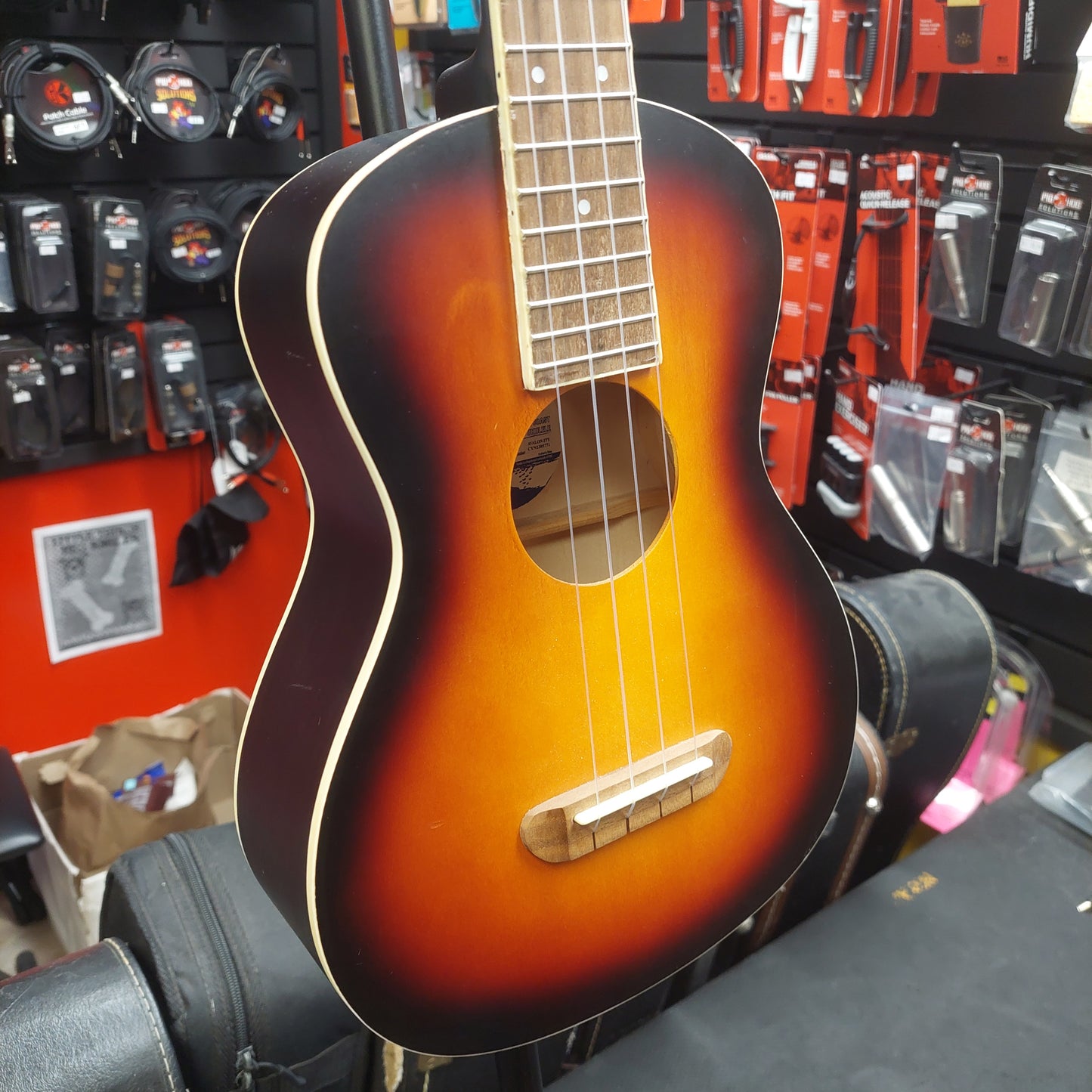 2024 Fender Avalon Tenor Ukulele Walnut Fingerboard - 2-Color Sunburst  SN# CYN2205771 "Sold As Is" Has Finish Blemishes To Back Of Neck